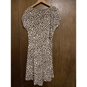 Womens Signature Collection Faux-Look Wrap Size 12-14 Roushing on sides